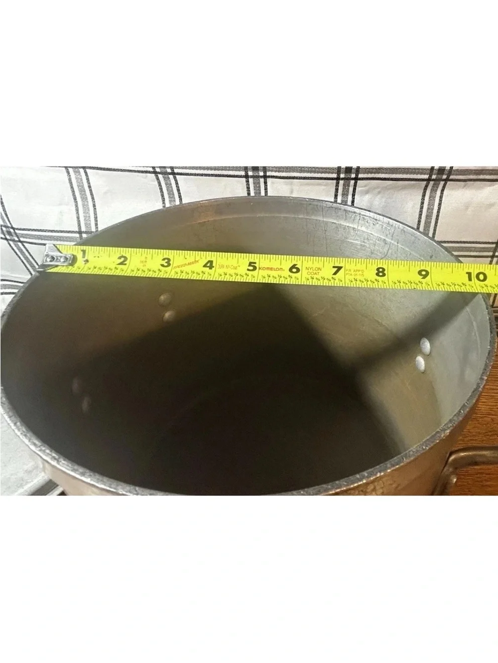 Eagleware Vintage Heavy-Duty Aluminum Stock Pot with Lid - Silver